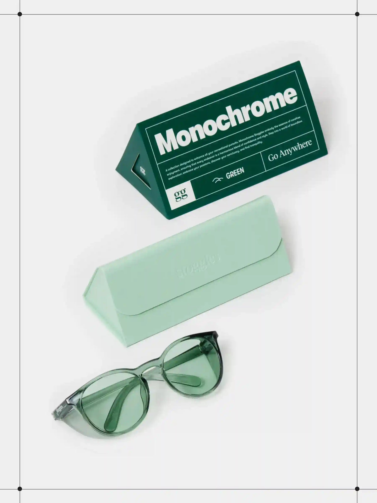 Monochrome Round
